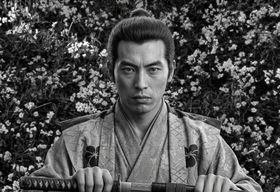 Кацусиро Окамото, муж Сино